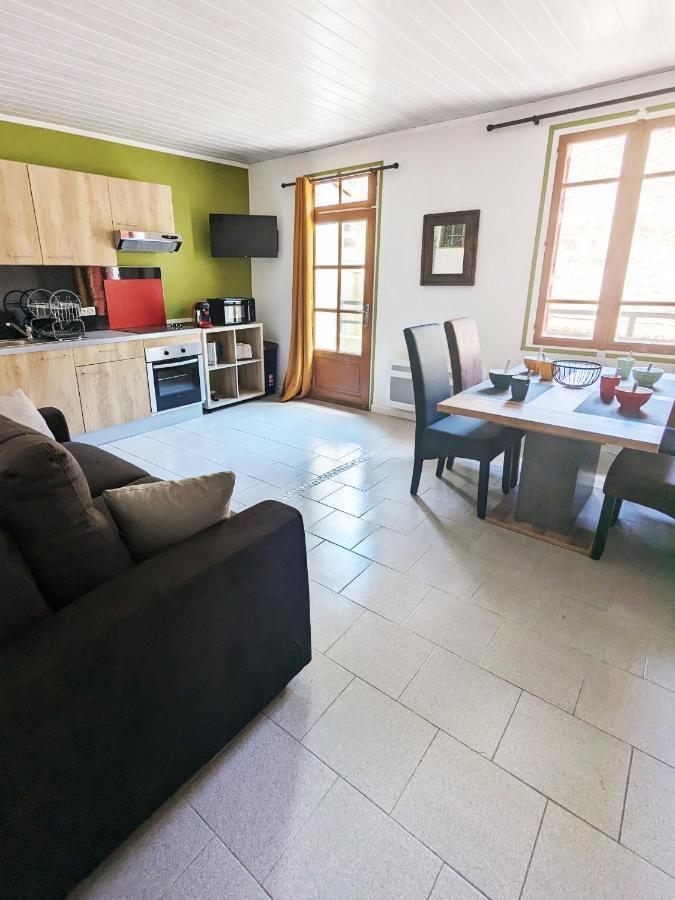 Appartement Le Fort Vue Montagne Villefranche-de-Conflent Exterior foto
